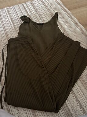 Sleeveless Olive Ribbed Jumpsuit with Drawstring Waist
